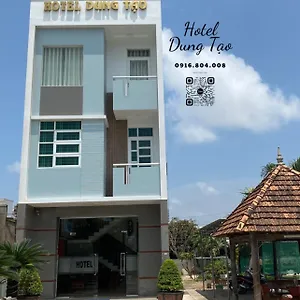 Dung Tao Hotel